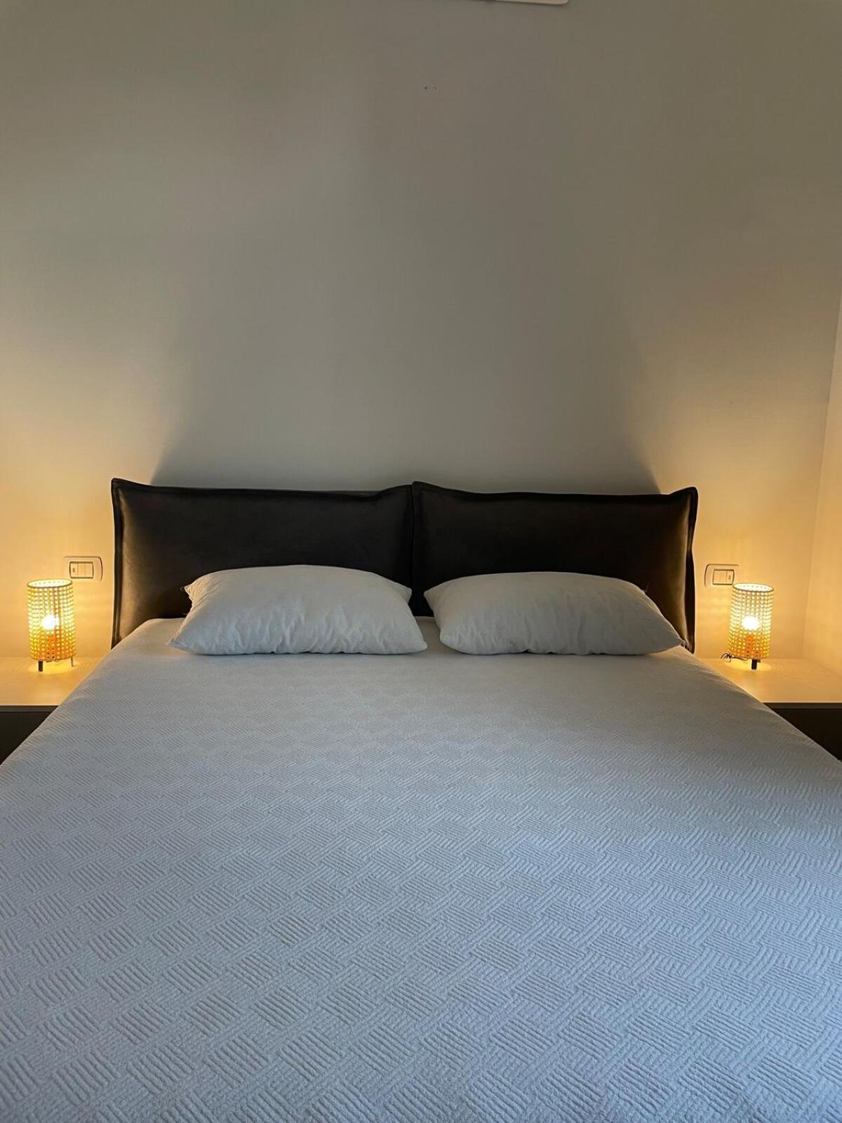 Nuovo In Viale Jenner, Luminoso E Strategico Apartment *