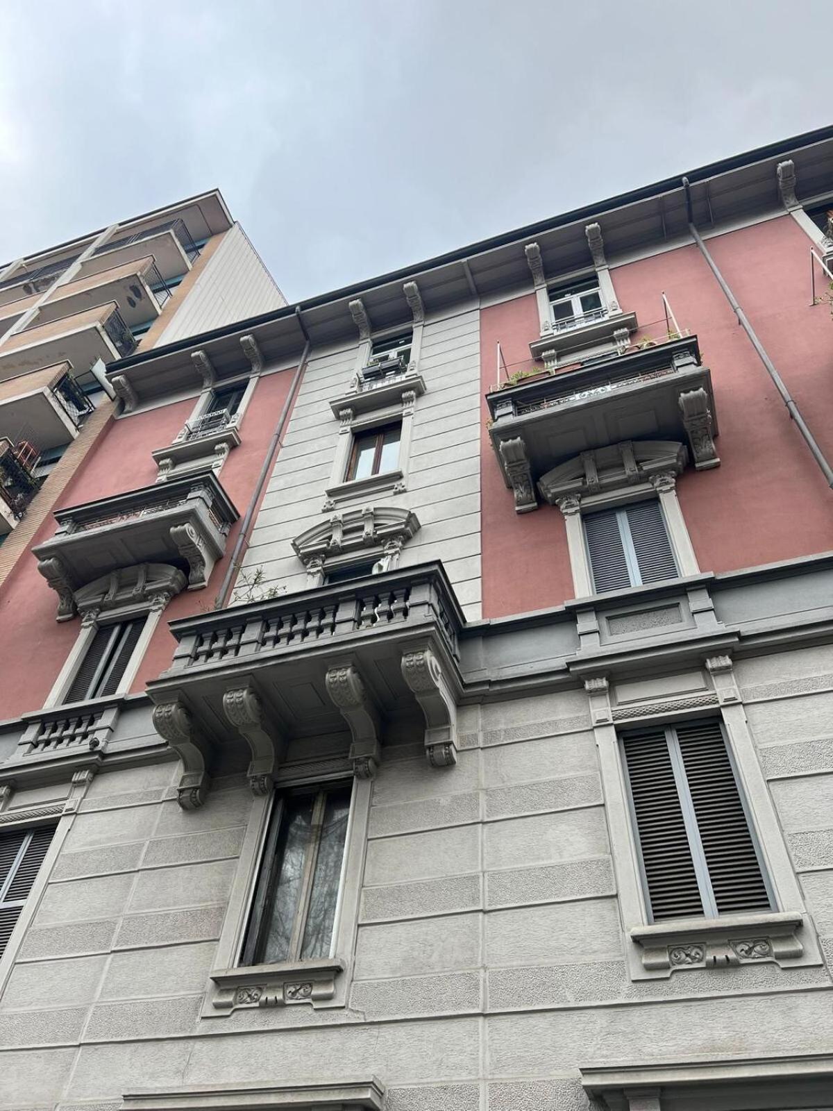 Nuovo In Viale Jenner, Luminoso E Strategico Mailand